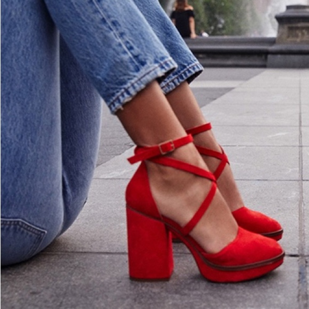 FREE PEOPLE 🖤 Remi Suède platforms